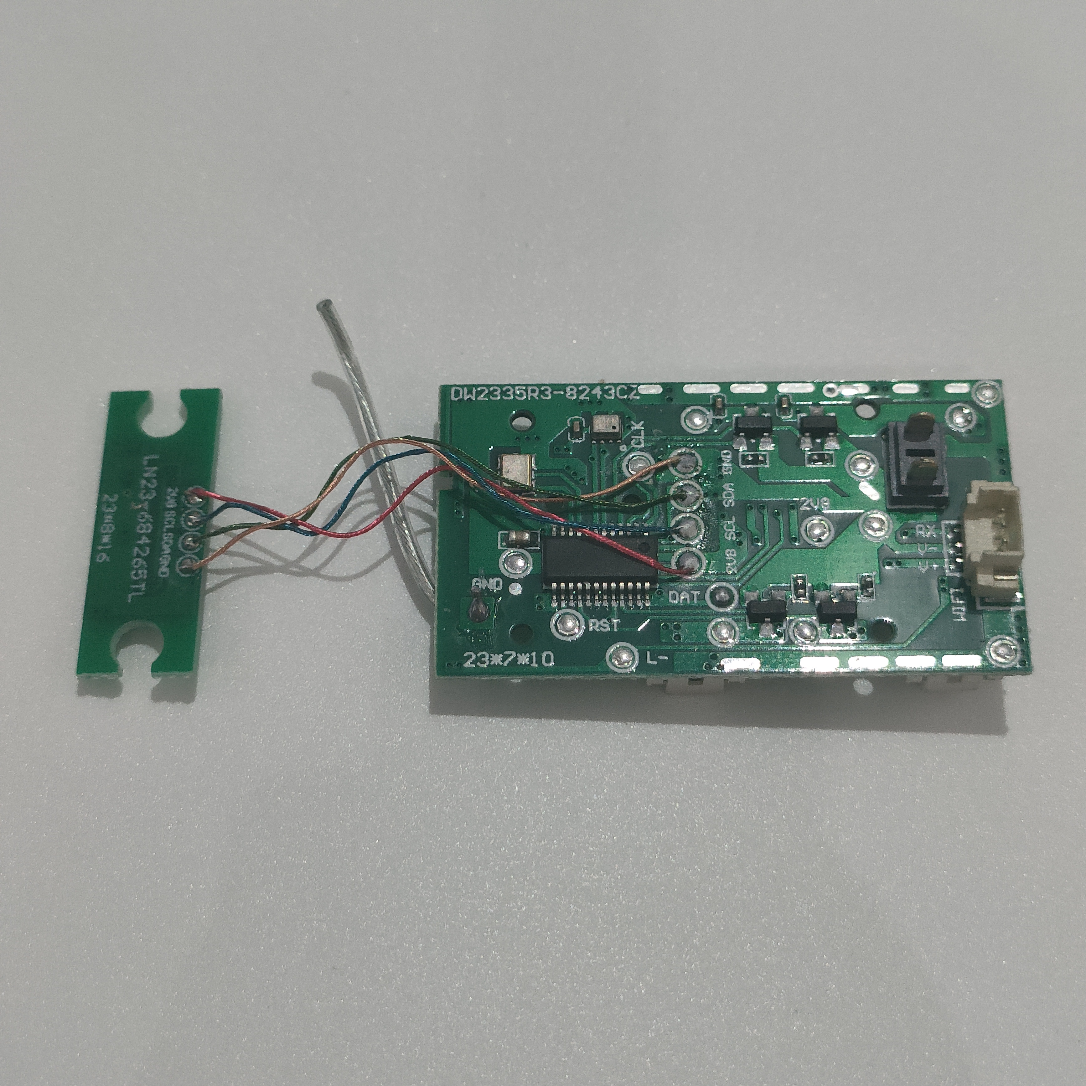 Receiver Board DW2335R3-8243CZ - Drone Rc E99 บทวิจารณ์และราคา